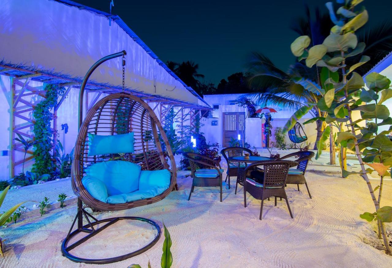 Coral Villa Ukulhas Ukulhas Island Exterior photo